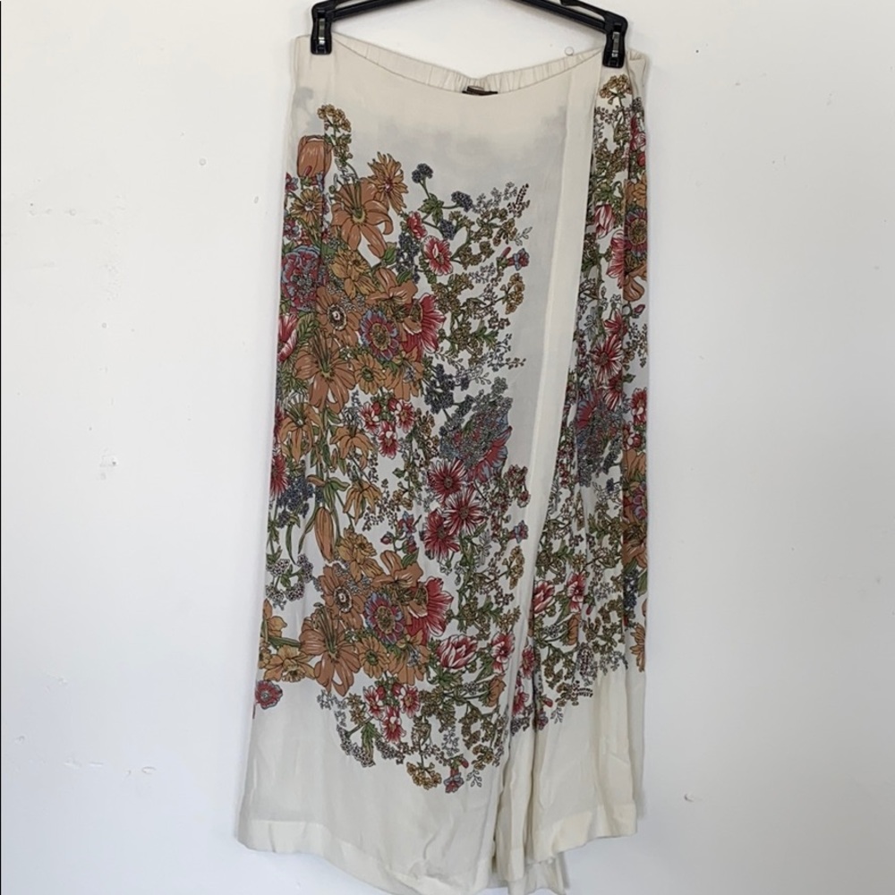 ZARA bolero style pants with panel to mimic skirt
